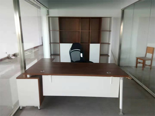 �������������Ҿ����ֻ��칫�Ҿߵ�����