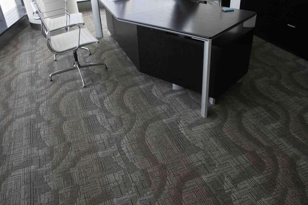 �칫�õ�̺Ҫ����Ǯ �칫�õ�̺�ô�����Щ��